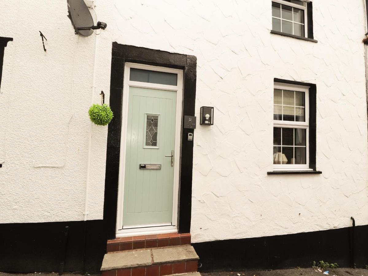 8 Watkin Street Villa Conwy Exteriör bild